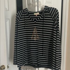 Black and White Striped Long Sleeve Top